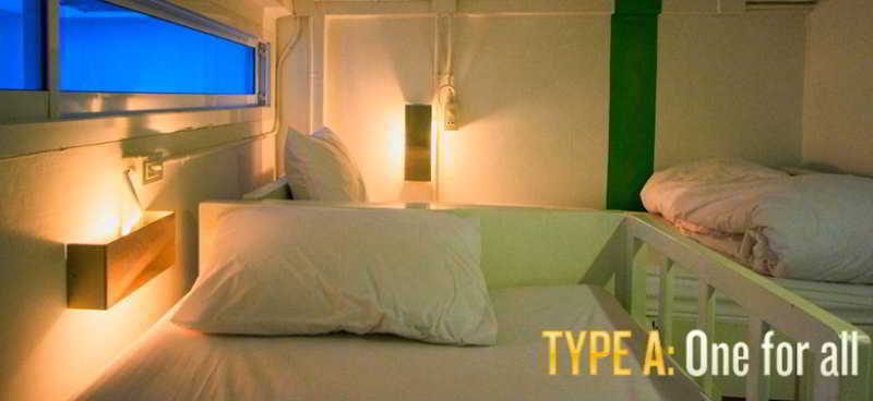 Hq Hostel Silom Bangkok Esterno foto